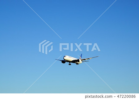 airplane airplane 47220086