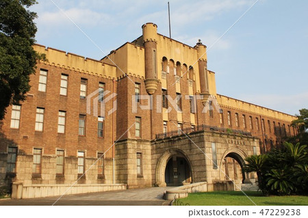 Former Fourth Division Headquarters Headquarters Building (Miller, Osaka Castle) 47229238