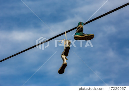 Shoe tossing and dangling prank in Prague 47229967