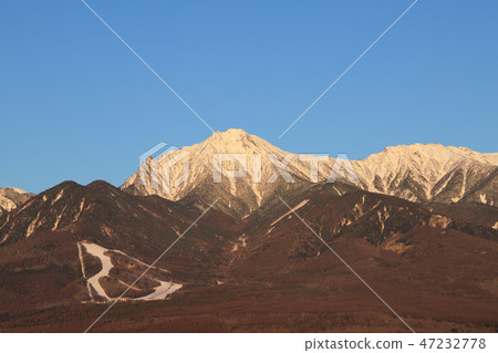 Yatsugatake that you desire from Hirasawa Pass 47232778
