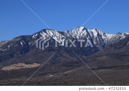 Yatsugatake that you desire from Hirasawa Pass Yatsugatake that you desire from Hirasawa Pass 47232810