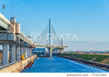 綾瀨河和大都會高速公路葛飾豎琴橋 綾瀨河和大都會高速公路葛飾豎琴橋 47232948
