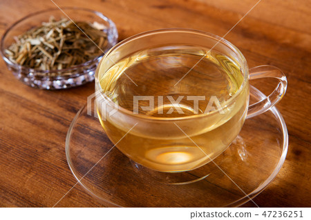 Lemongrass tea 47236251