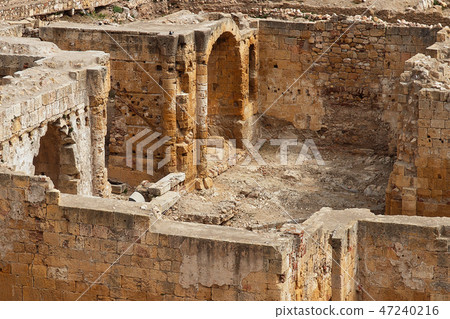 Roman amphitheatre ruins in Tarragona, Catalonia, Spain 47240216