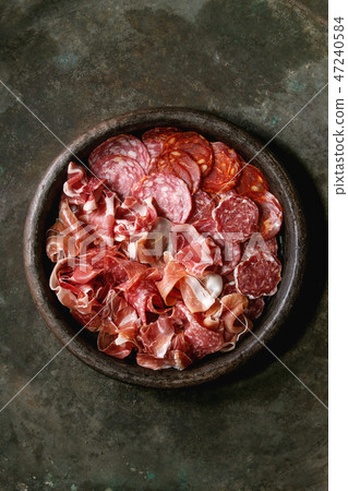 Meat assorti plate Meat assorti plate 47240584