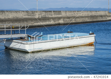 Floating pier 47241014
