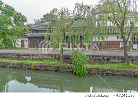 Kurashiki Aichi區倉庫商人住宅，位於倉敷河畔 47241156
