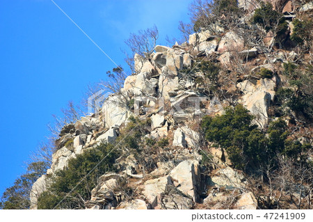 在濟州是“三山山”的春天的風景。 47241909