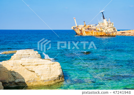 Rusty ship wreck EDRO III in Paphos, Cyprus Rusty ship wreck EDRO III in Paphos, Cyprus 47241948