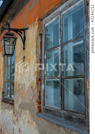 Old house wall Old house wall 47244152