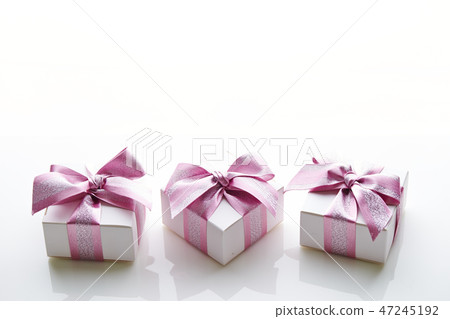 Pink ribbon present box Pink ribbon present box 47245192