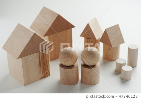 Town and couple of blocks 47246128