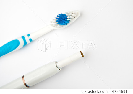 toothbrush electronic smoke device white backgrou toothbrush electronic smoke device white backgrou 47246911