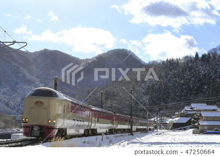 Sunrise Izumo running snowy watermelon line 47250664