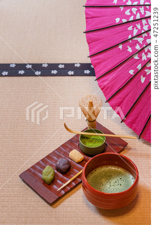 Old-fashioned tea ceremony Old-fashioned Japanese tea ceremony Old-fashioned tea ceremony Old-fashioned Japanese tea ceremony 47251239