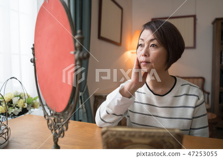 Skin care self care 47253055