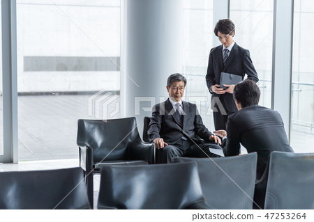Businessman, deal, president, office building, entrance, meeting Businessman, deal, president, office building, entrance, meeting 47253264