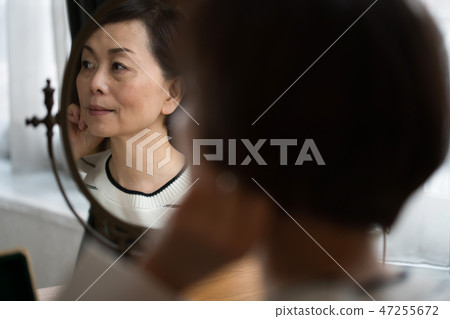 高級時裝 47255672