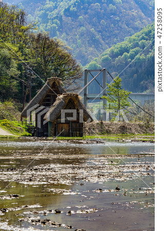 Kakinuma Gassho village built in spring 47258095