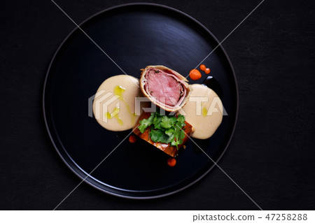 beef Wellington, classic steak, meat restaurant beef Wellington, classic steak, meat restaurant 47258288