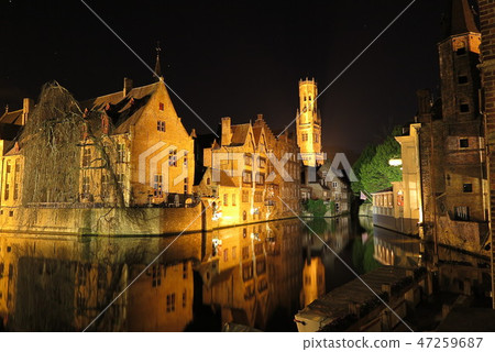 比利時世界遺產城市布魯日（比利時王國布魯日）的夜景 47259687
