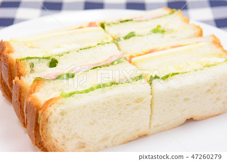 Delicious mix sandwich 47260279