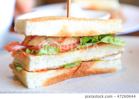 美味的俱樂部三明治 47260644