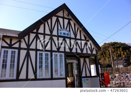 成田線水站的車站大樓（1） 47263601