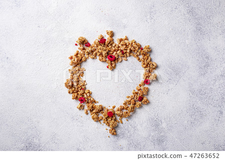 Homemade granola with dried berry 47263652