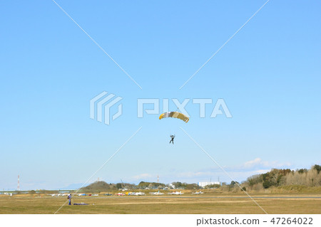 sky diving sky diving 47264022