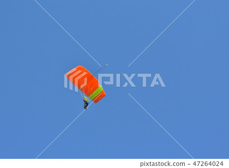 sky diving sky diving 47264024