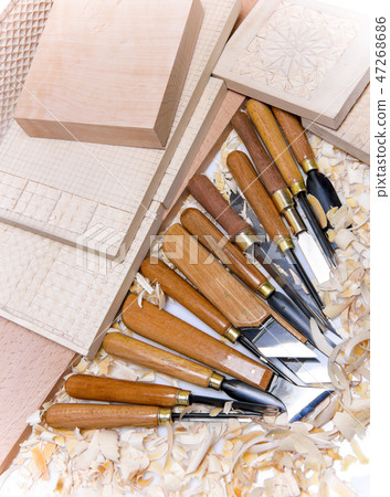 set of sharp chisels for woodcarving set of sharp chisels for woodcarving 47268686