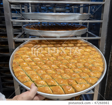 Delicious Turkish  baklava with pistachio nuts 47268981
