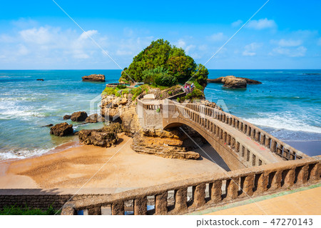 Rocher Basta rock bridge, Biarritz Rocher Basta rock bridge, Biarritz 47270143