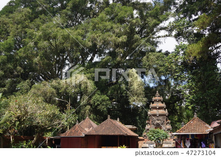 Landscape of Tirta Empul Temple in Bali 47273104