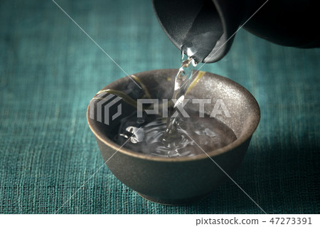 Budoku and otako 47273391