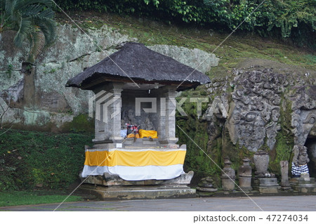 Stone statue of Goa Gaja ruins in Bali 47274034