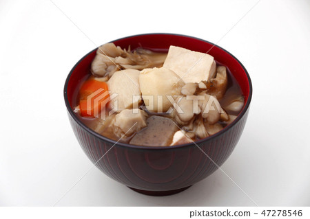 Kenchin湯,白色背景 Kenchin湯,白色背景 47278546