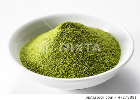Green juice flour in a small plate Green juice flour in a small plate 47279881