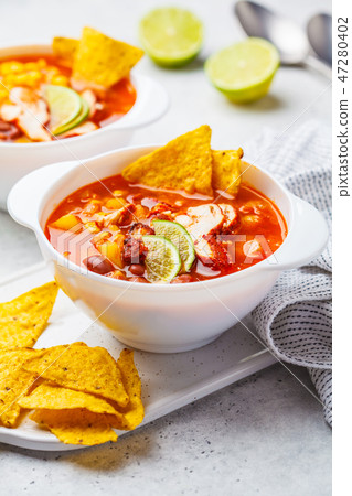 Mexican soup (Chili con carne) with beans, chicken Mexican soup (Chili con carne) with beans, chicken 47280402