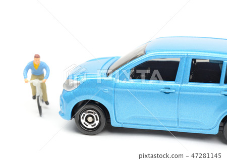 Traffic accident image 47281145