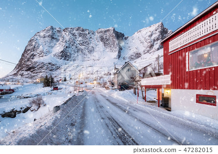 Scandinavian village with snowing and snow Scandinavian village with snowing and snow 47282015