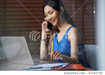 女性生意 47283756