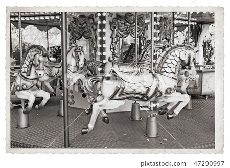 Old carousel with horses Vintage Monochrome pho Old carousel with horses Vintage Monochrome pho 47290997