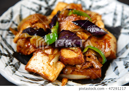 Stir-fried miso with eggplant and eggplant 47291217