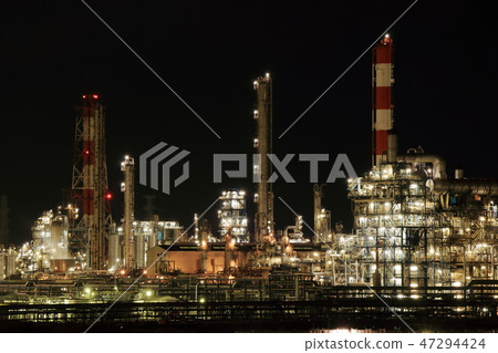 Night view of complex 47294424