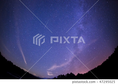 Milky Way and Shooting Star Milky Way and Shooting Star 47295025