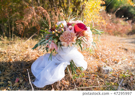wedding bouquet of various flowers in peach tones wedding bouquet of various flowers in peach tones 47295997