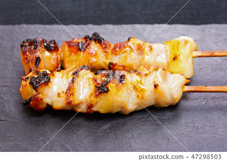 Delicious Yakitori peach meat salt 47298503