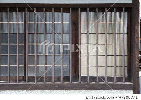 一個窗口 47298771